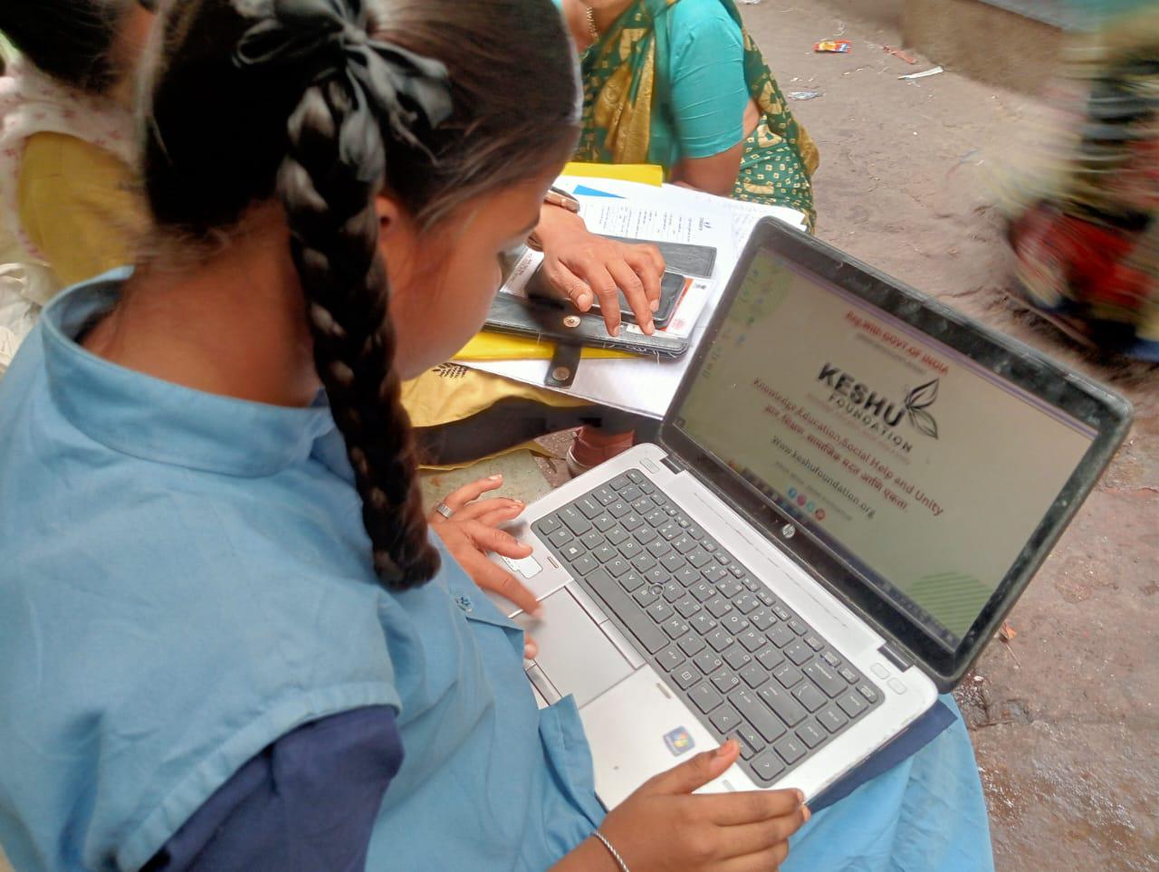 Students learning AI